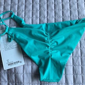 Lululemon bikini bottom